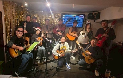 ギャラリー｜Unplugged（アンプラグド）大人のアコースティックギターサークル