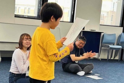 ギャラリー｜観る側から演じる側へ　期間限定劇団「座・大阪市民劇場」
