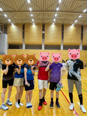ギャラリー｜【20〜30代社会人バドミントンサークル】SSS（スリーエス）🏸