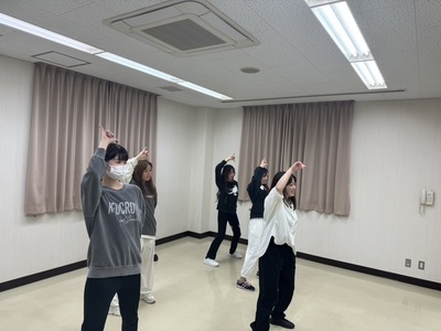 KPOPJ-POPダンスサークルの活動紹介