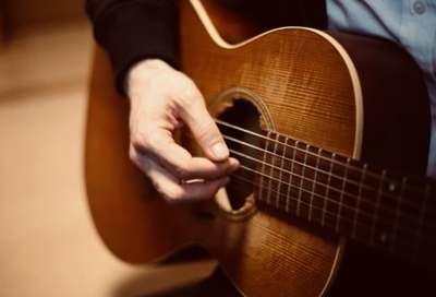 プロフィール｜Unplugged（アンプラグド）大人のアコースティックギターサークル