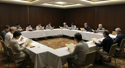 プロフィール｜宮崎朝の読書会