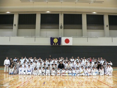 プロフィール｜日本空手道錬聖会　武心館