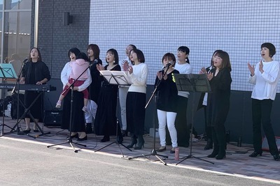 プロフィール｜Flower Pot MOMMIES' GOSPEL