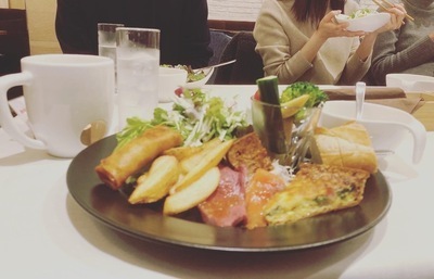 名駅食散歩