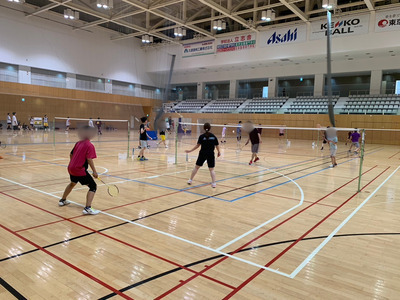 プロフィール｜【20〜30代社会人バドミントンサークル】SSS（スリーエス）🏸