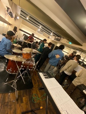プロフィール｜初心者でも音楽を楽しんでみようクラブ✨