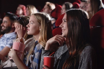 プロフィール｜映画を気軽に楽しむ会