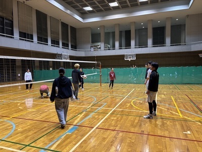 プロフィール｜みんなで楽しくバレー