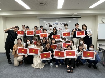 プロフィール｜【ILLJ】International Language exchnage and Learnuing Japanese