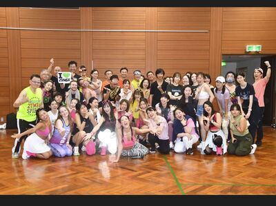 プロフィール｜国際交流ｘズンバ 『ZUMBA FOR ALL』